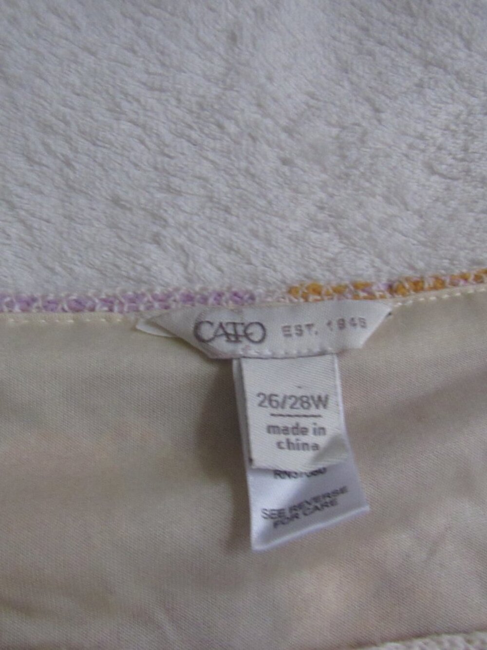 Cato Fashion Top Multi Color Crochet Patchwork Cream Color Gauze Bottom 26-28W - Picture 4 of 5